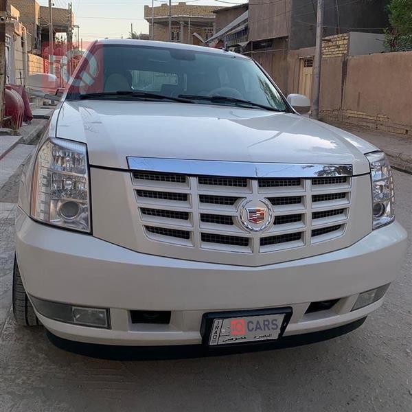 کادیلاک ئێسکەلەید 2012  بۆ فرۆشتن لە عێراق - سوق الشیووخ